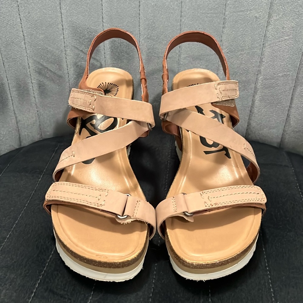 OTBT Neutral Wedges - Size 9 - Used Like New